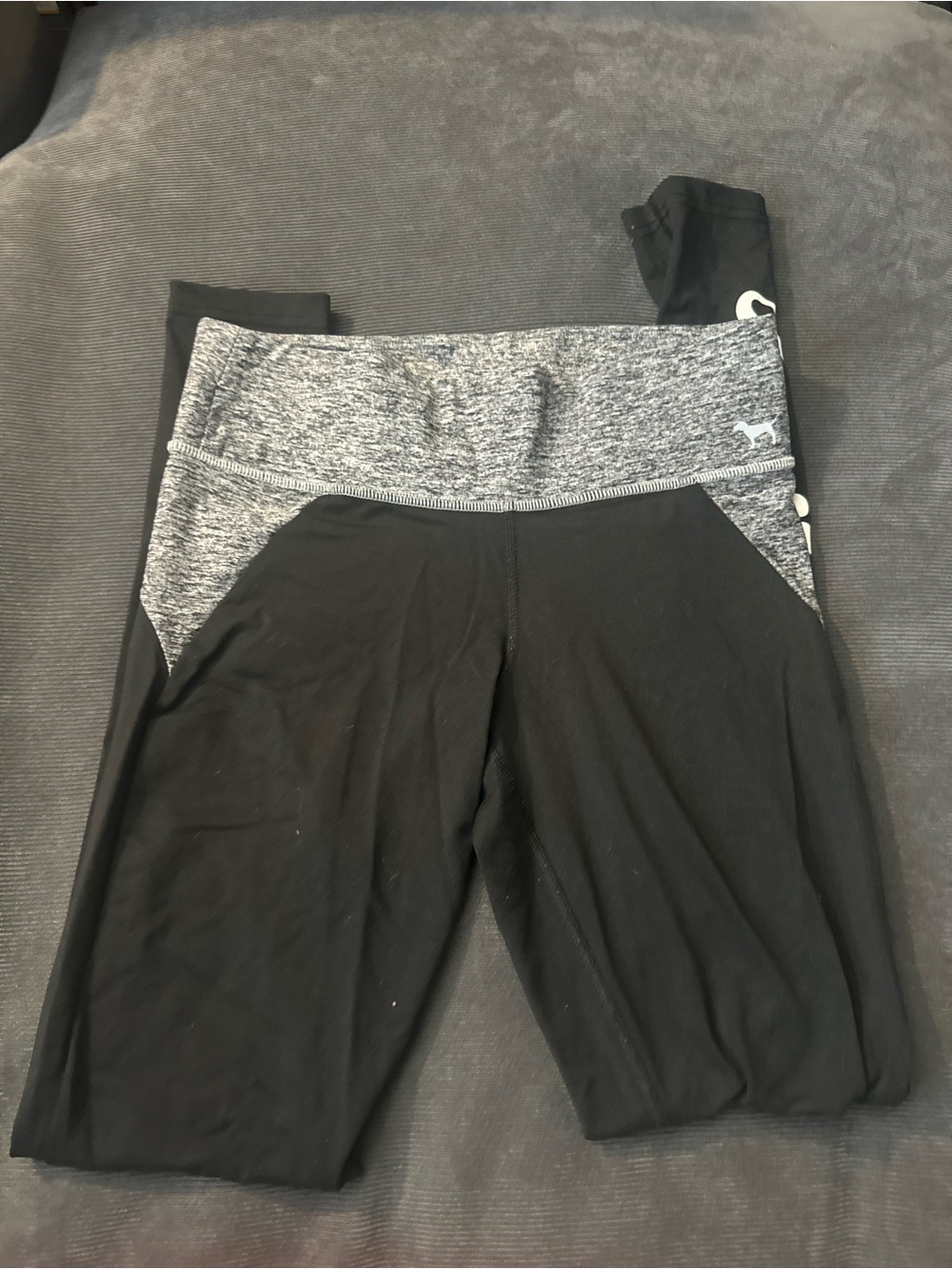 PINK Victoria's Secret Black Leggings with Heather Gray Waistband